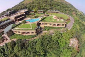 Upper deck resort (Lonavala)